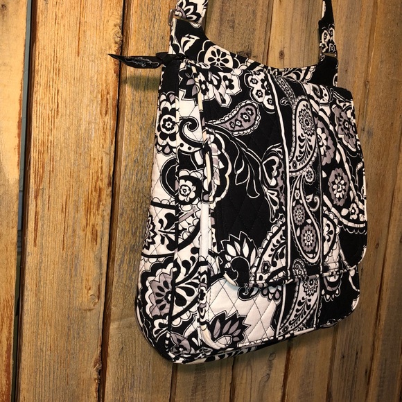 Vera Bradley Shoulder Bag - Picture 3 of 10